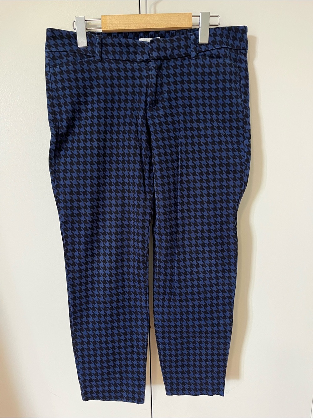Old Navy Pixie Navy and Black Houndstooth Pants